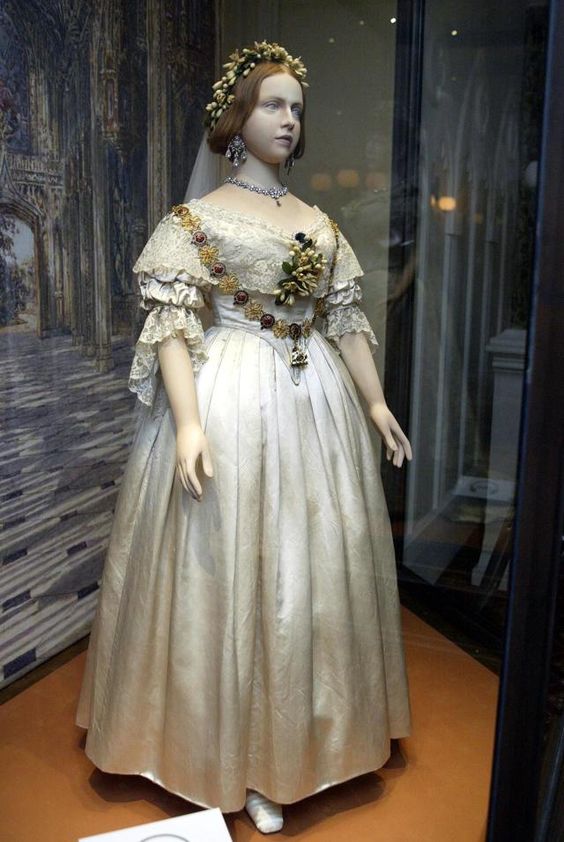 Wedding dresses through outlet history