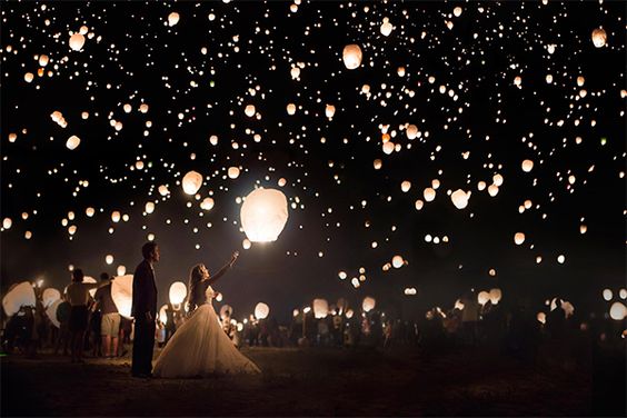 10 Tips for a Glamorous Romantic Evening Wedding | DaVinci Bridal