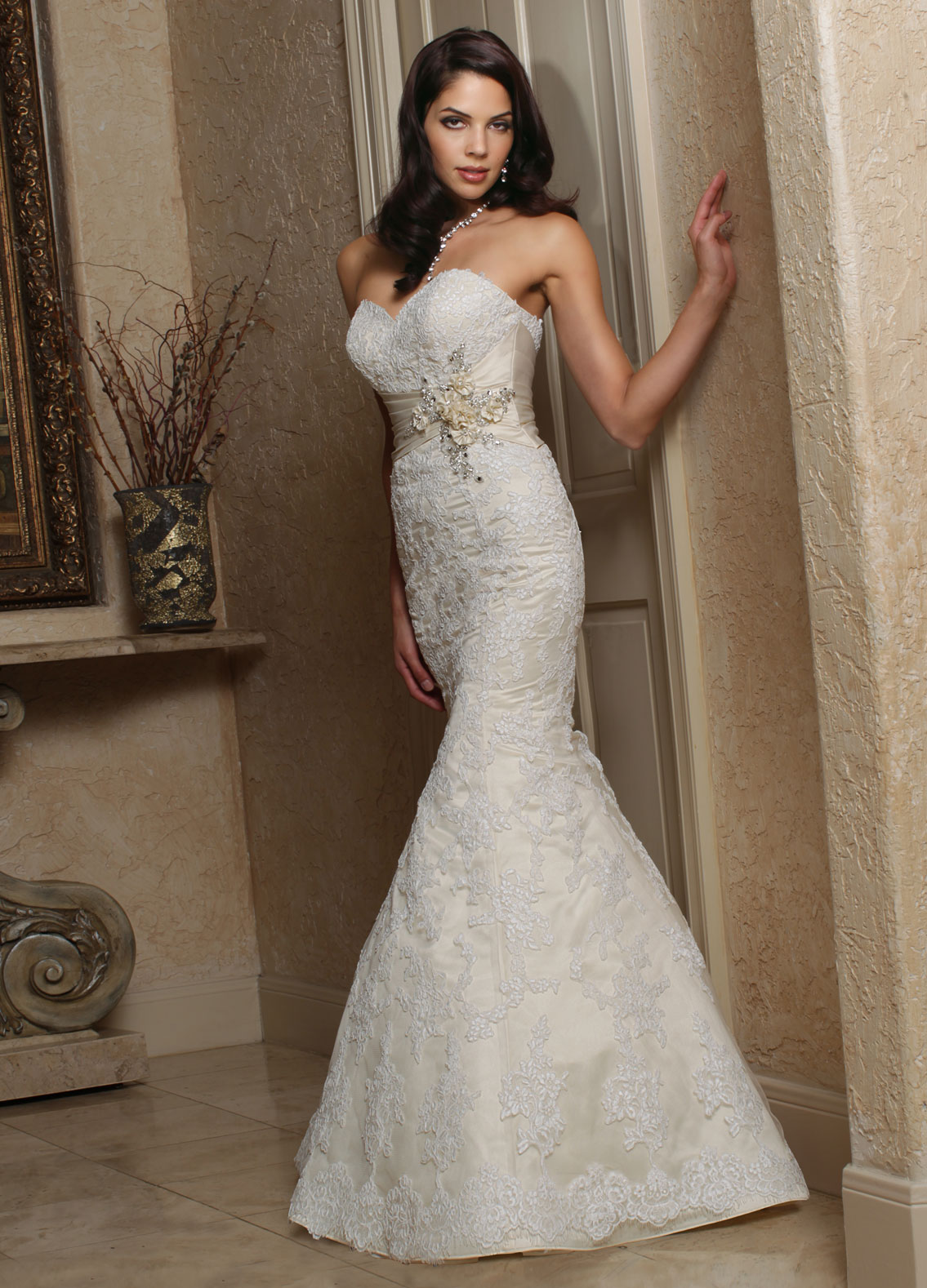 wedding-dresses-sioux-falls-sd-ariella-myanna