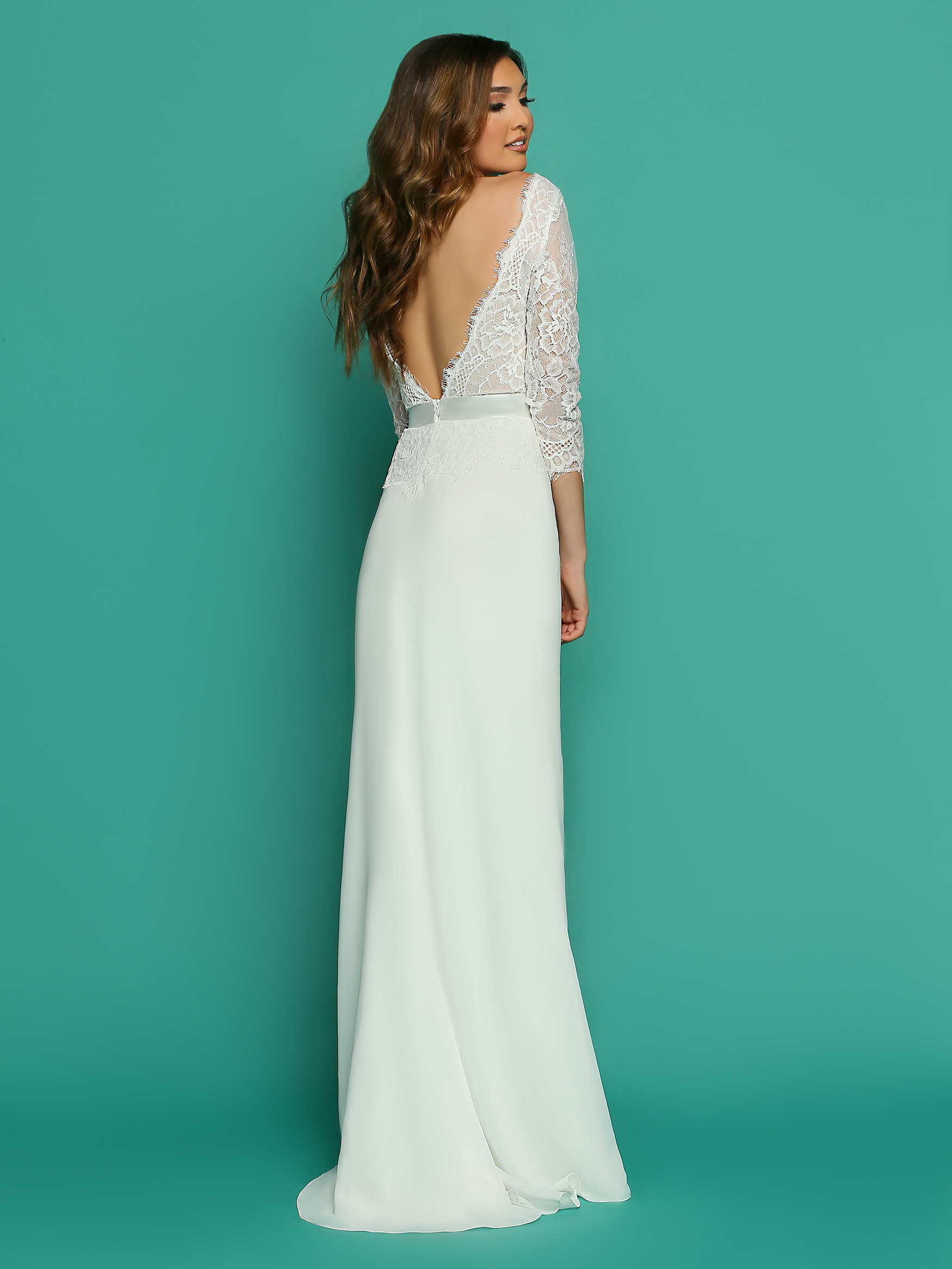 Long Sleeve Bridal Dresses & Wedding Gowns