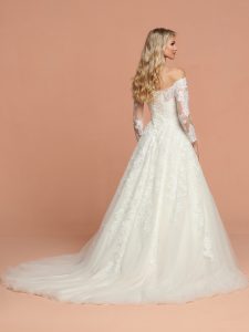 B, Flared wedding dress with square neckline