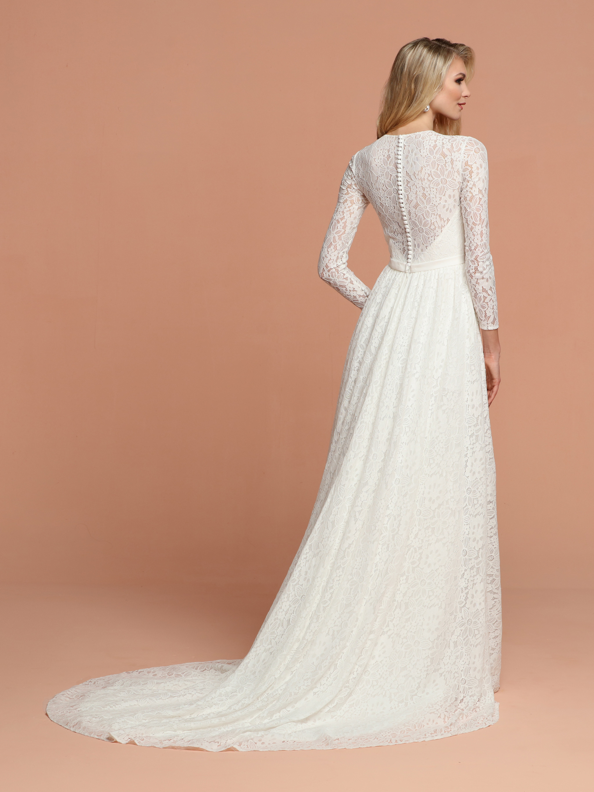 Long Sleeve Bridal Dresses & Wedding Gowns