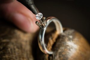 How to Handle an Heirloom Engagement Ring