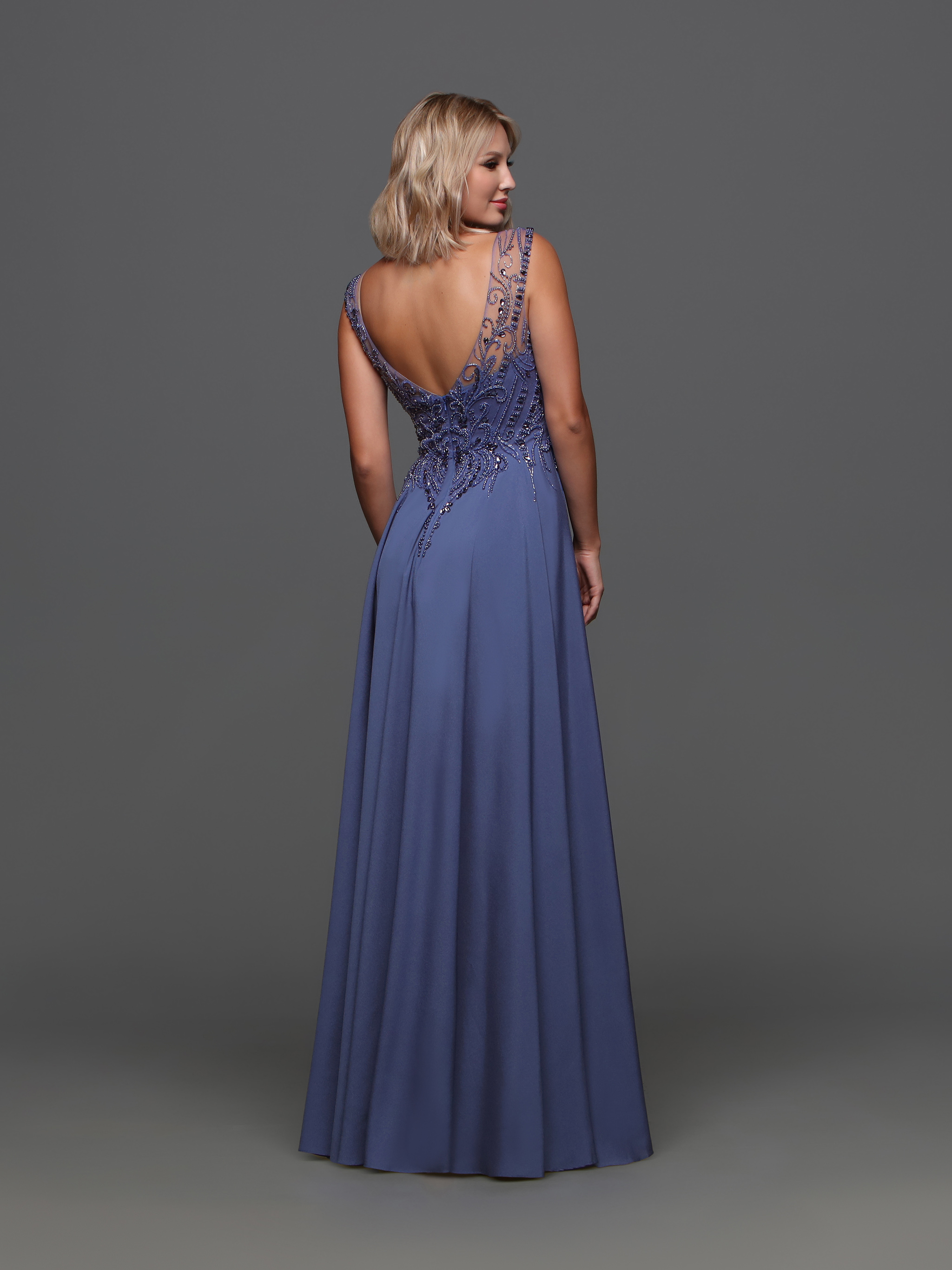 Image showing back view of style #60631