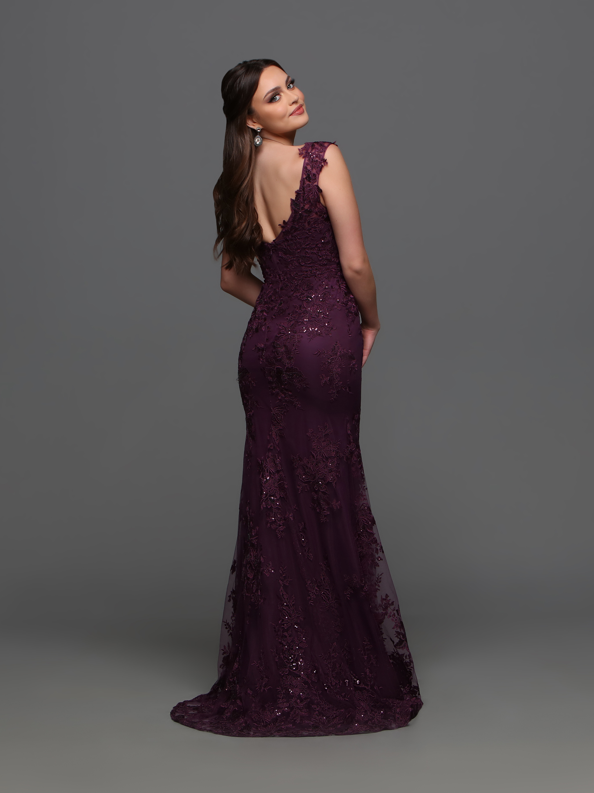 Back view of Style : 60651