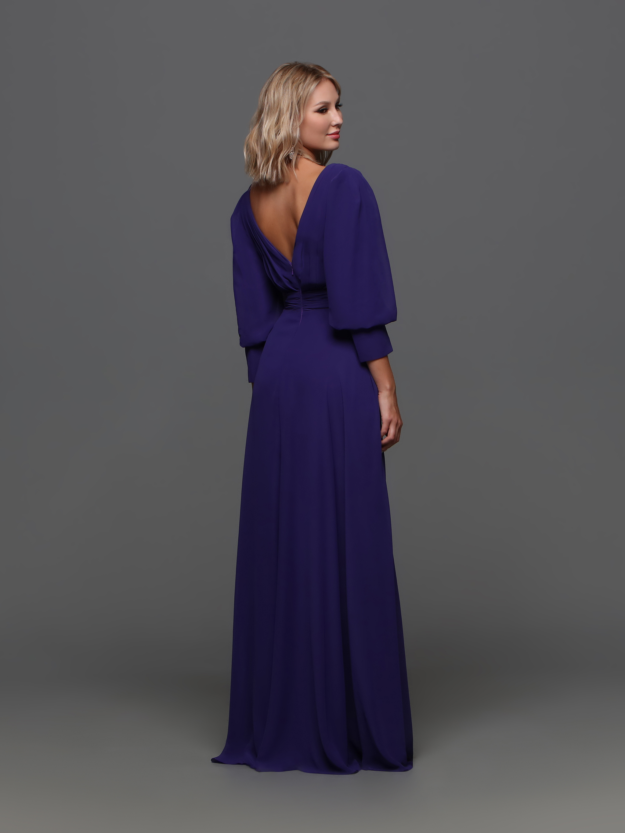 Back view of Style : 60658
