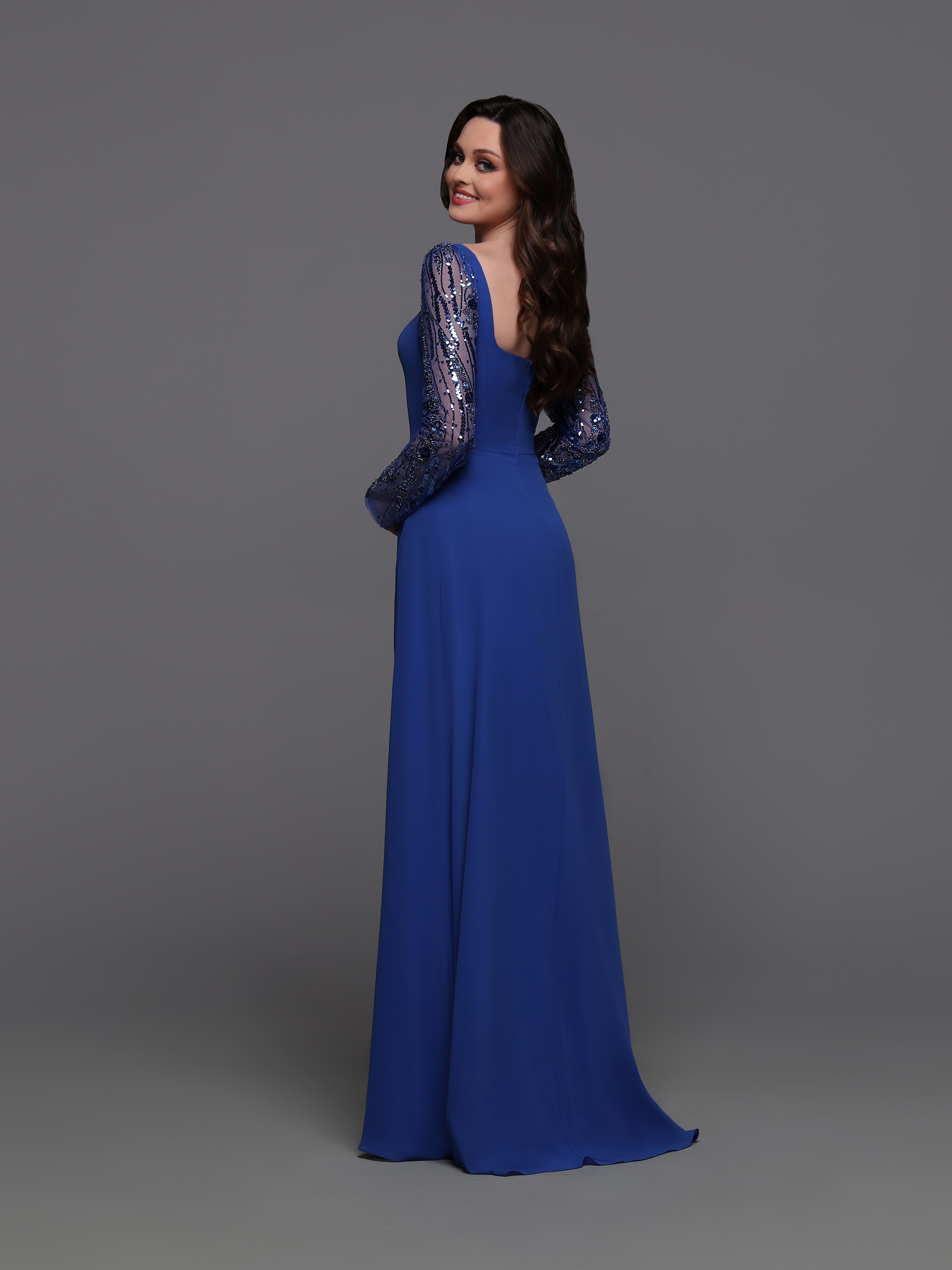 Back view of Style : 60672