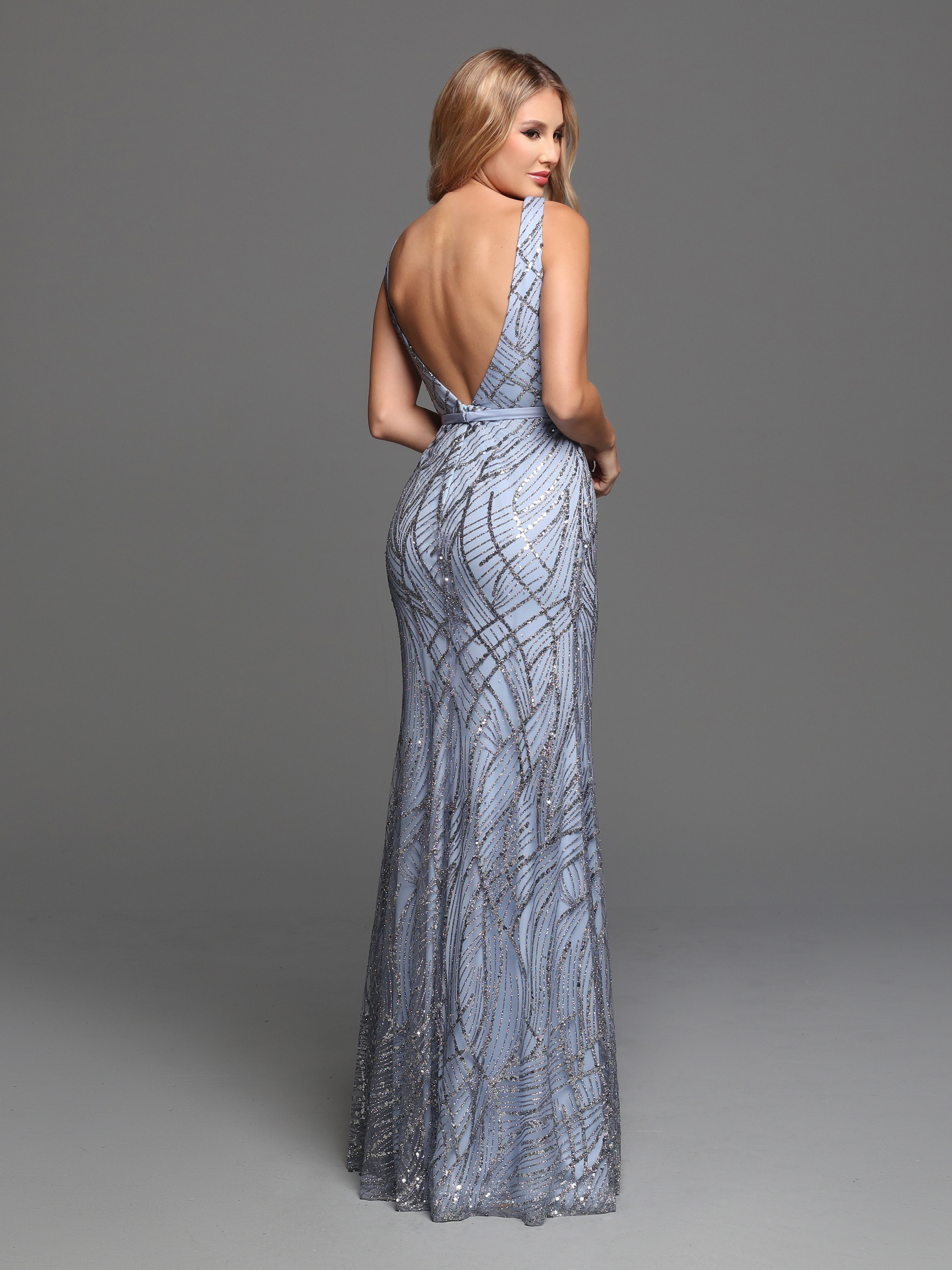 Image showing back view of style #72232