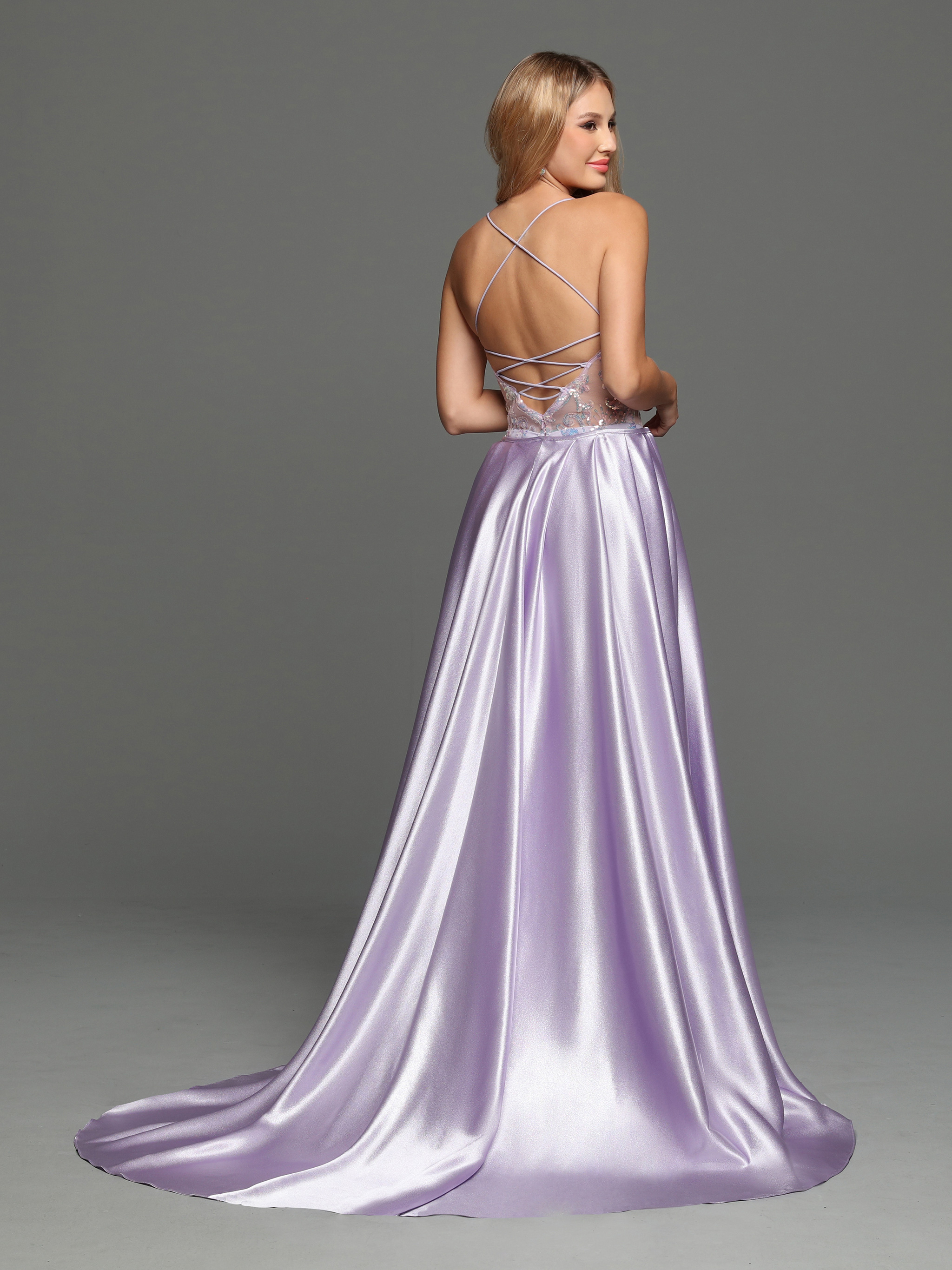 Image showing back view of style #72233