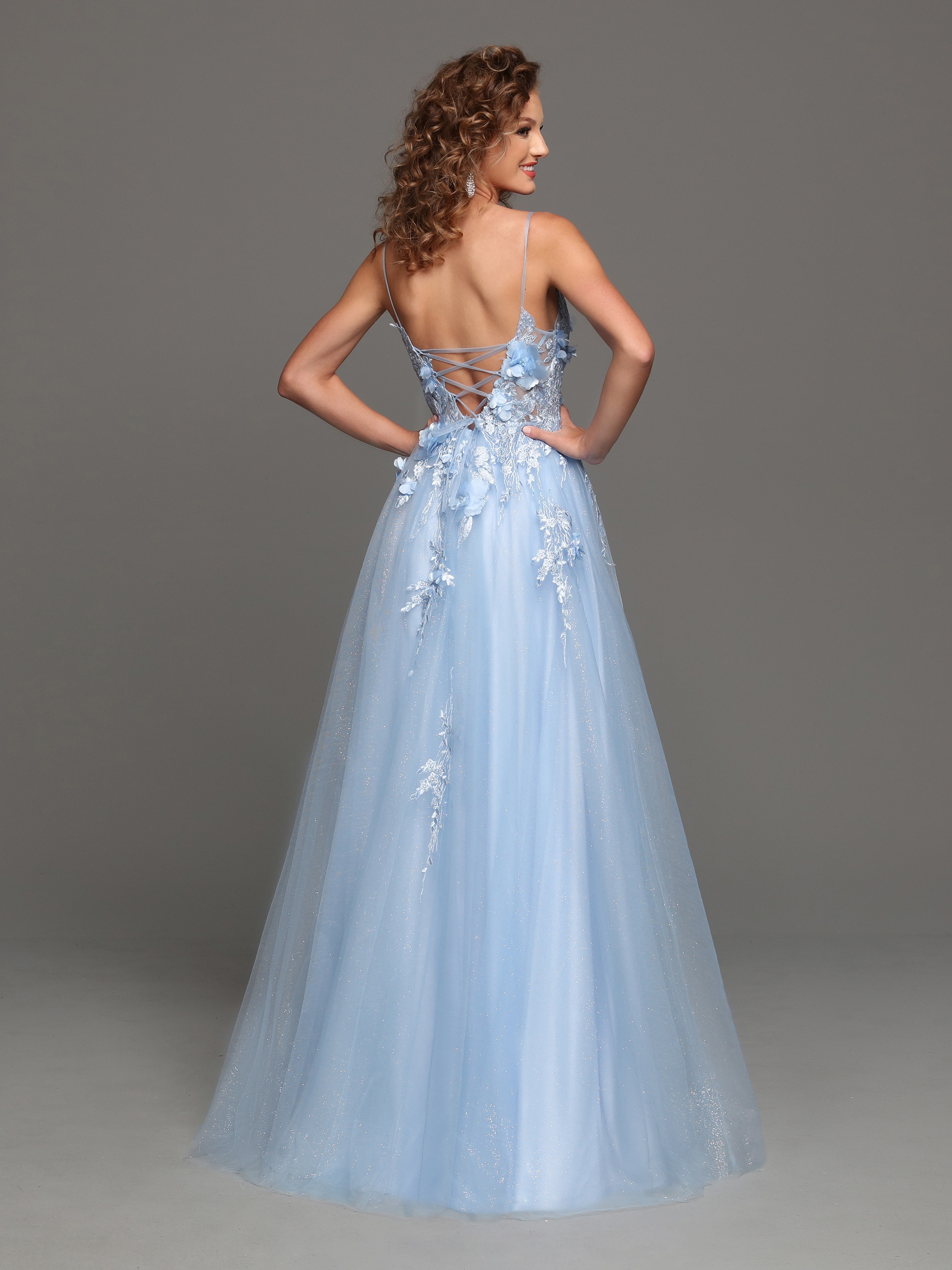 Image showing back view of style #72241