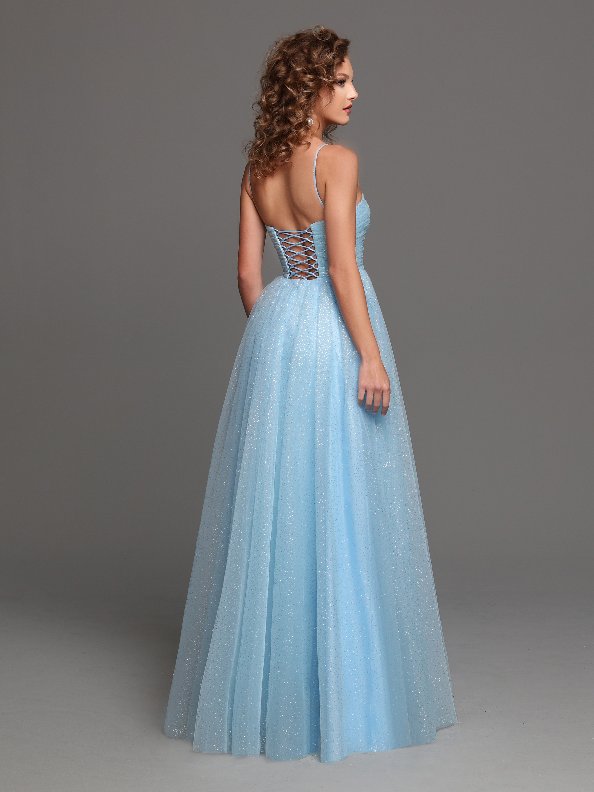 Image showing back view of style #72250