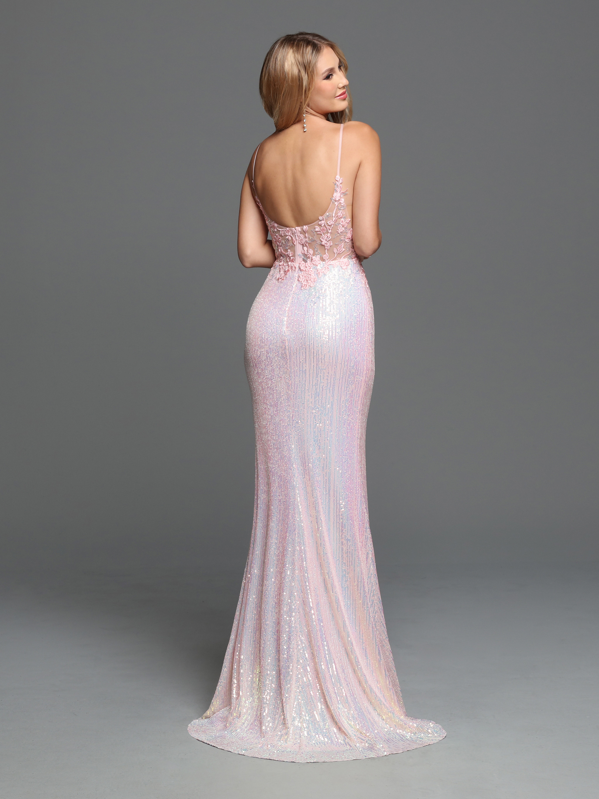 Image showing back view of style #72268