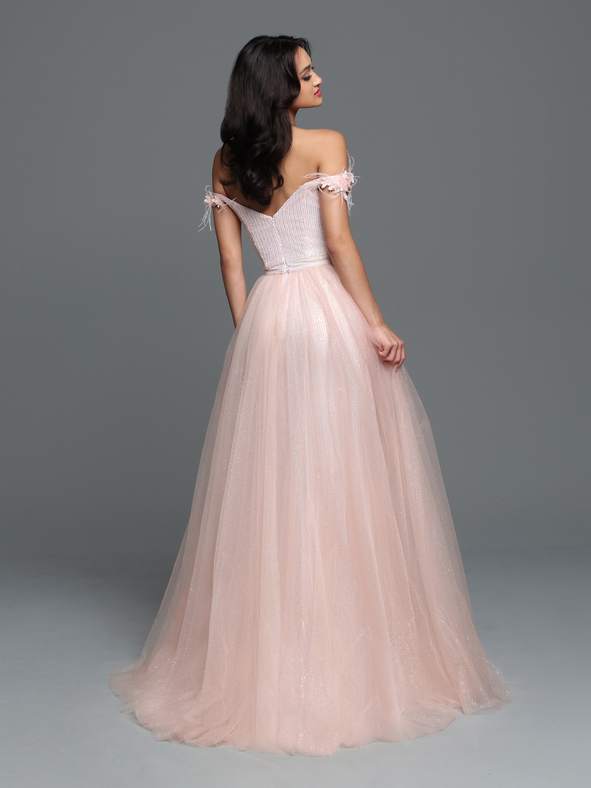 Image showing back view of style #72291