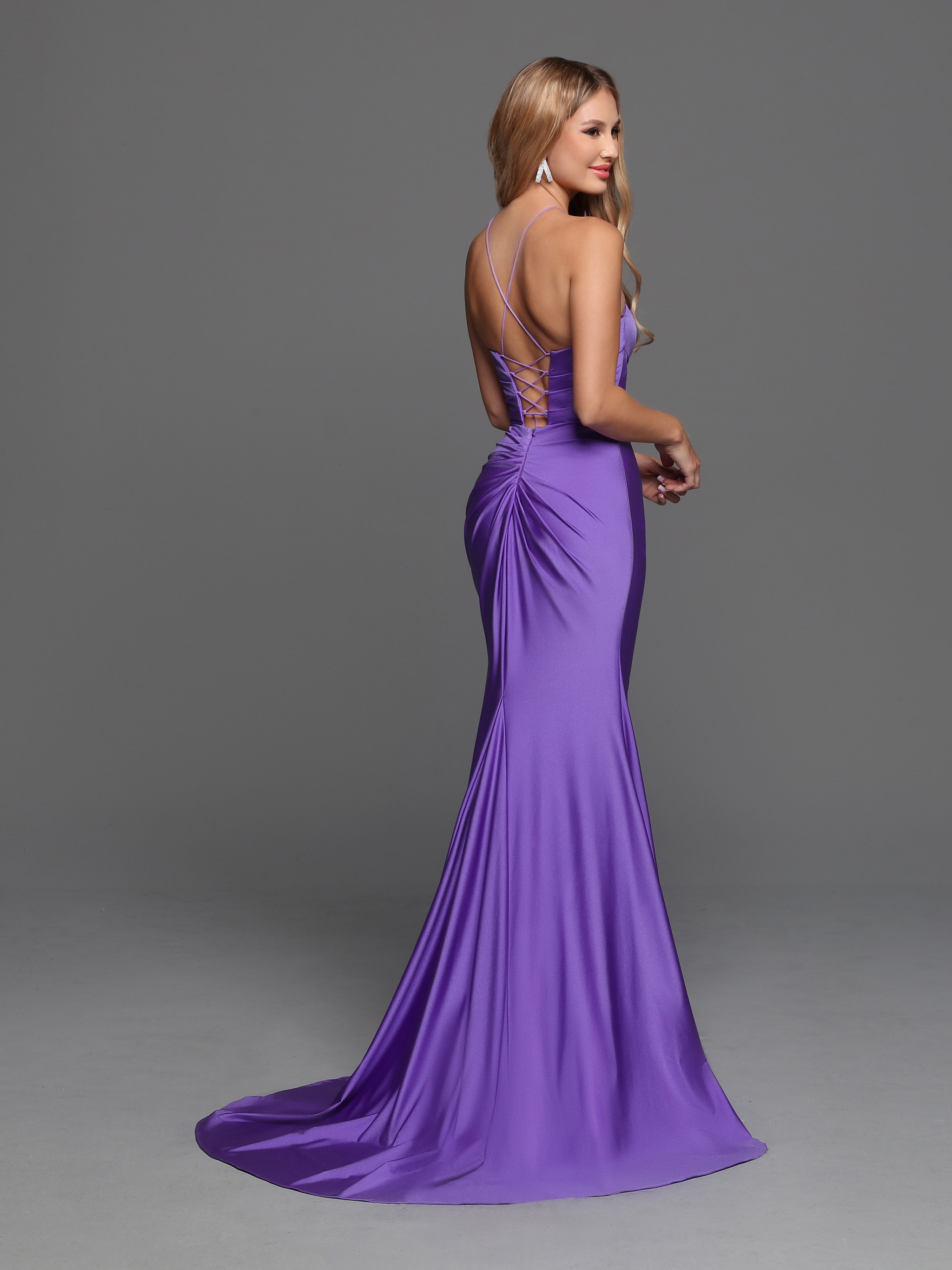 Image showing back view of style #72293