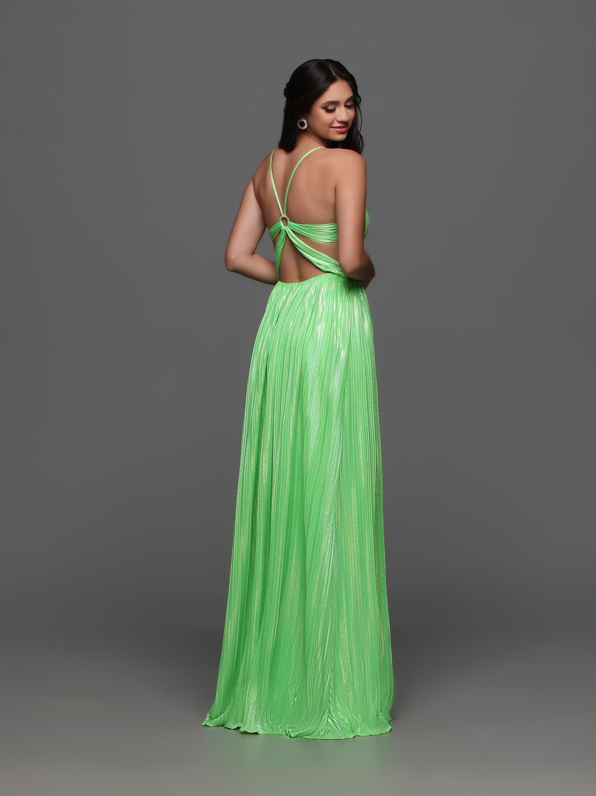 Image showing back view of style #72304