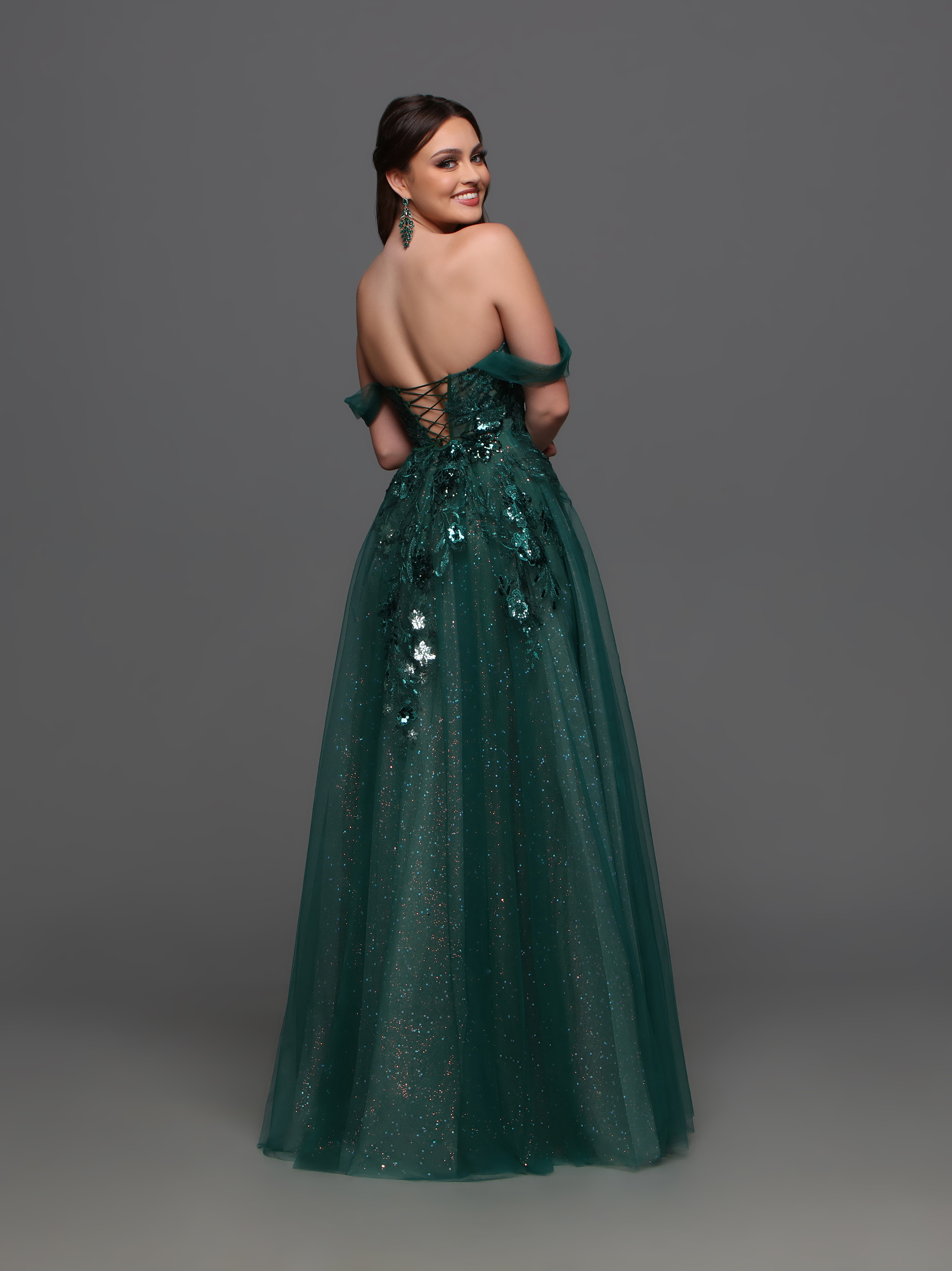 Image showing back view of style #72316