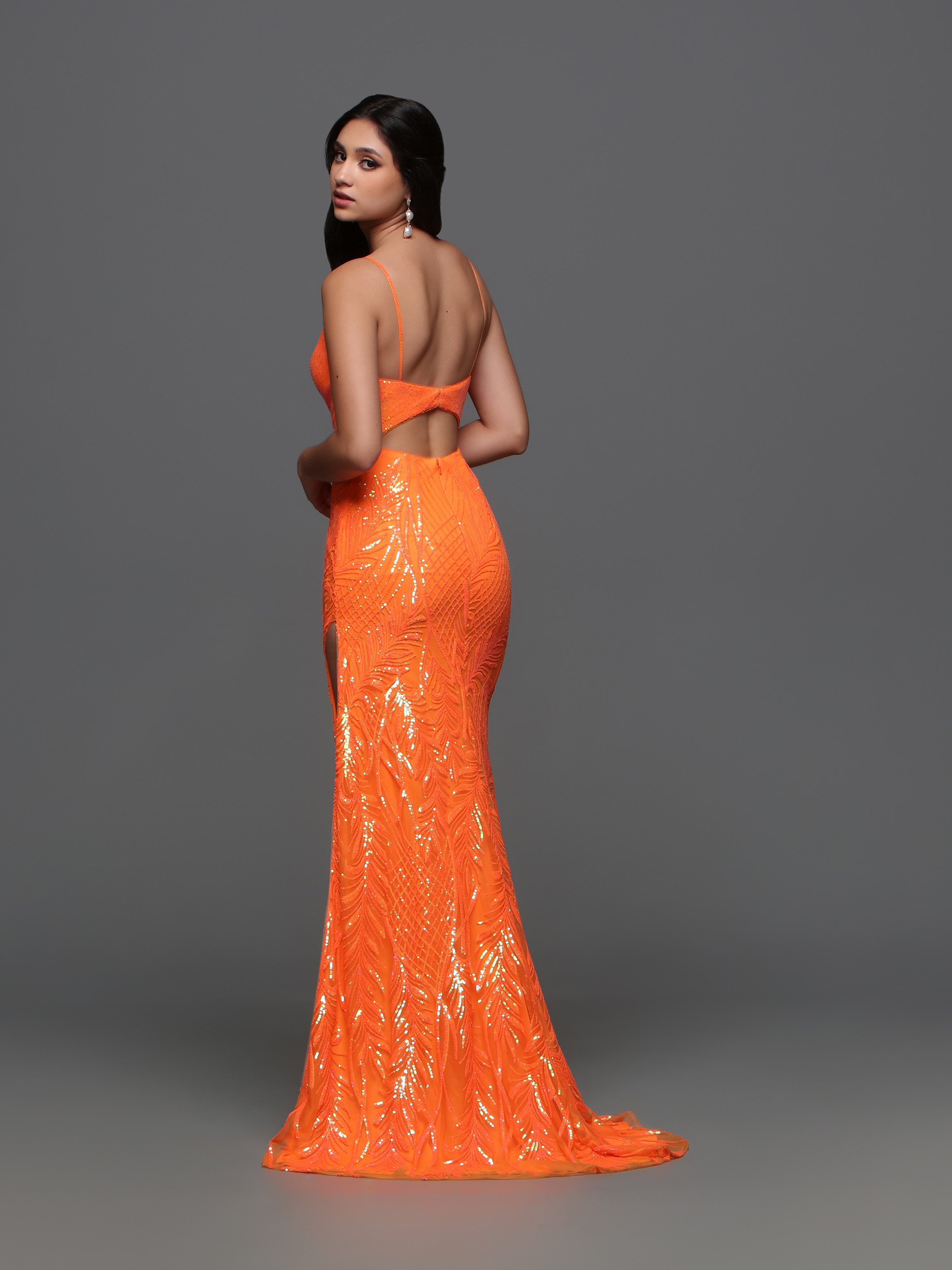Image showing back view of style #72317