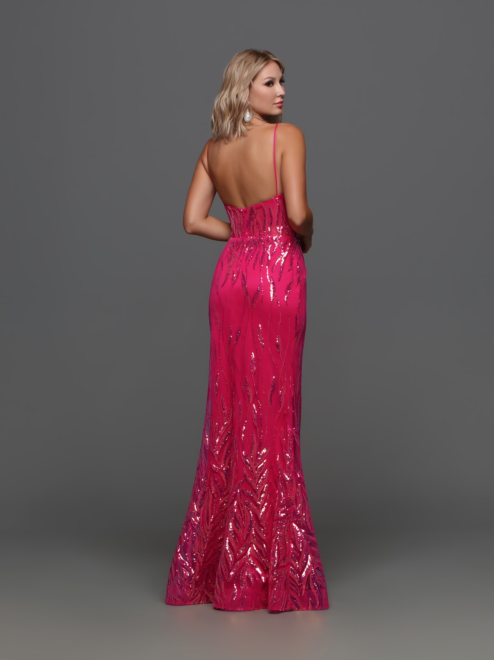 Image showing back view of style #72318