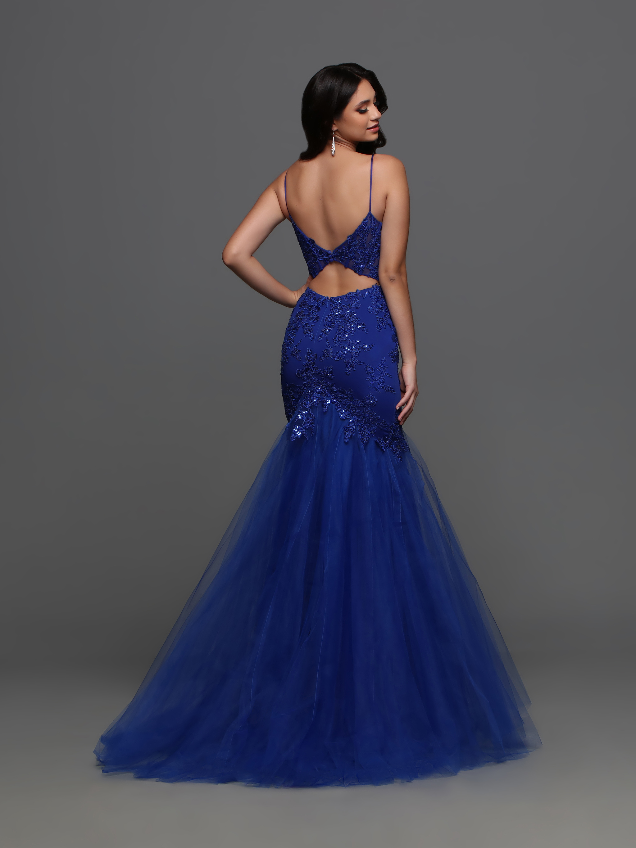 Image showing back view of style #72321