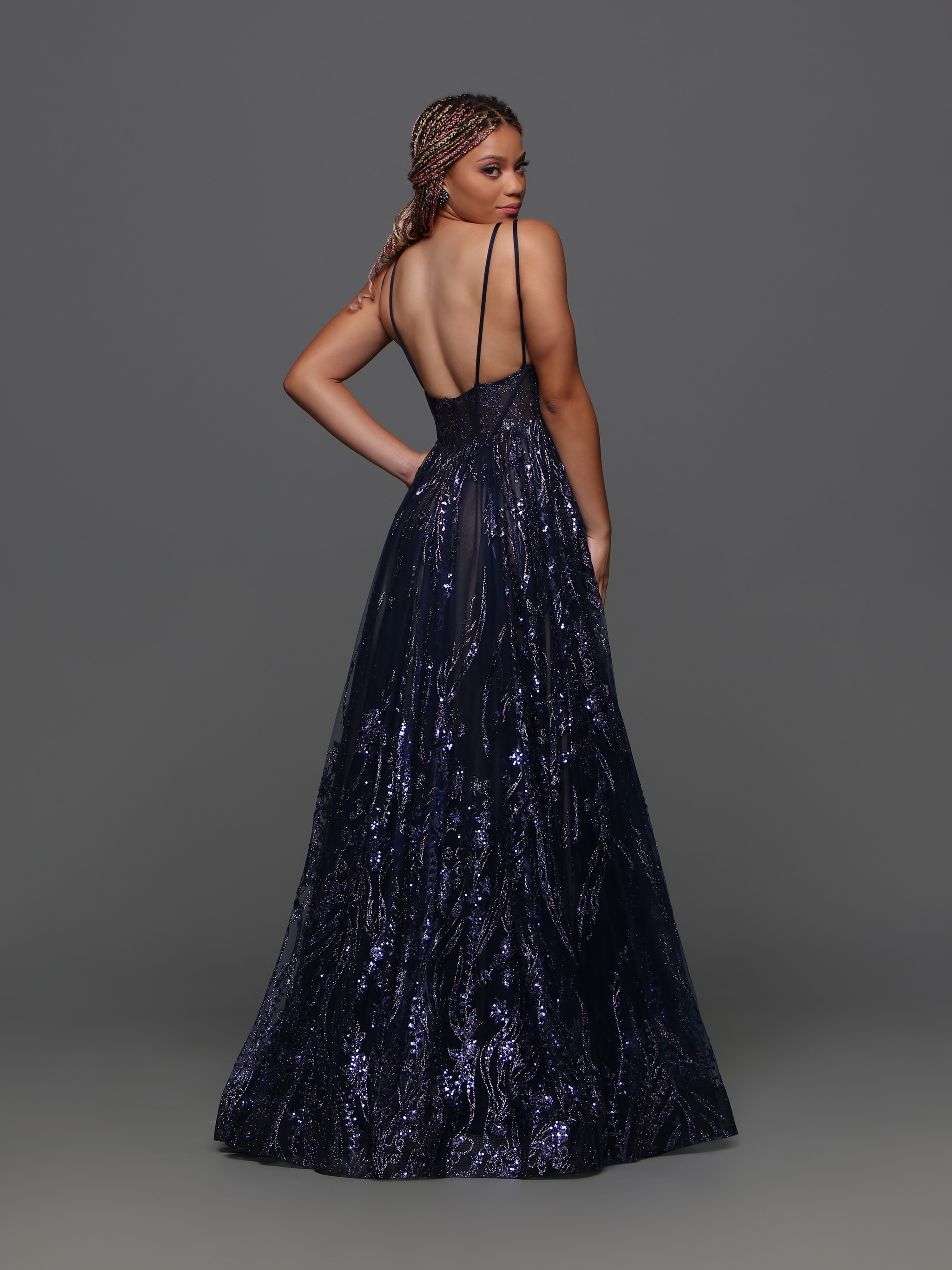 Image showing back view of style #72329