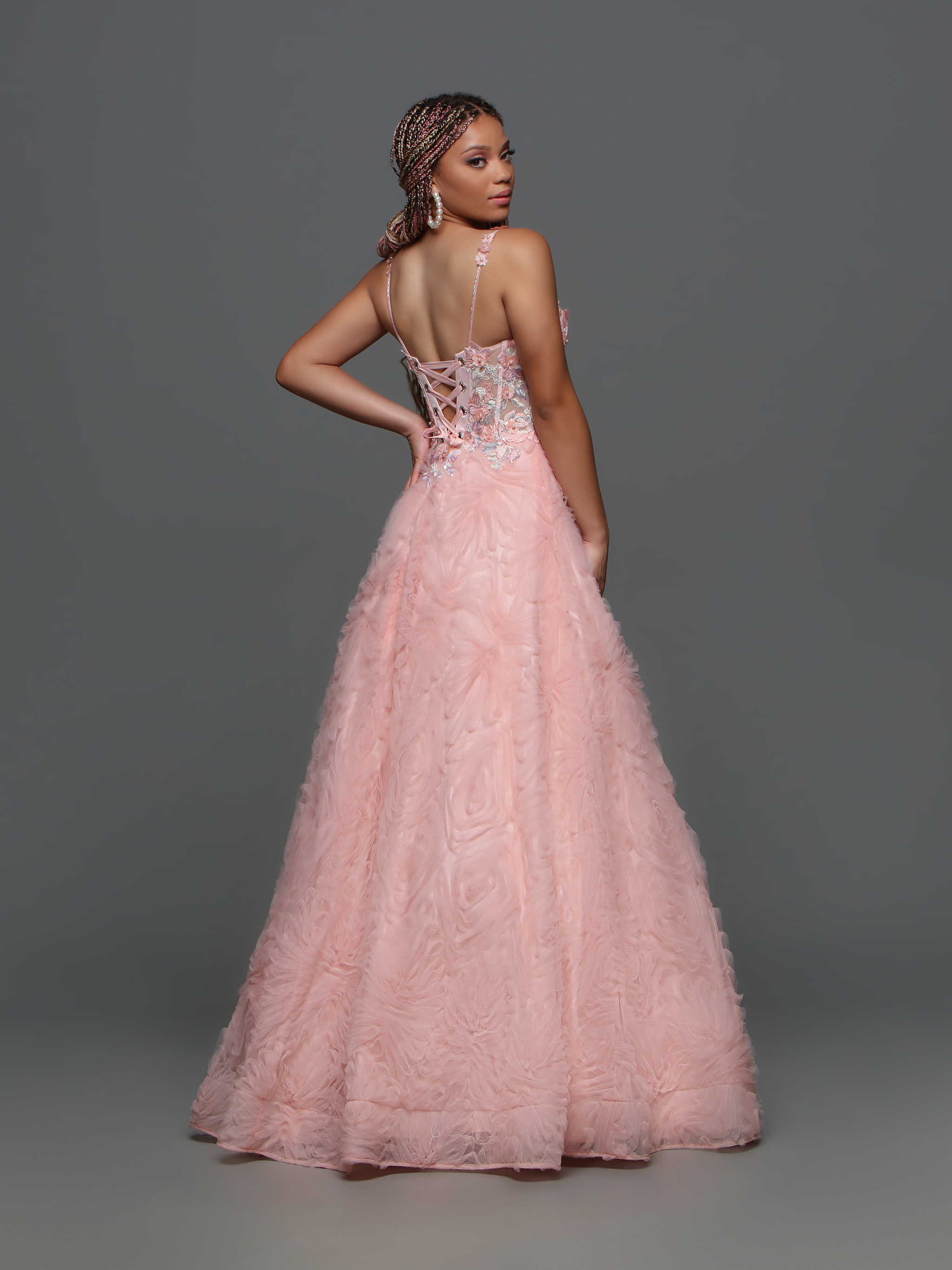 Back view of Style : 72347