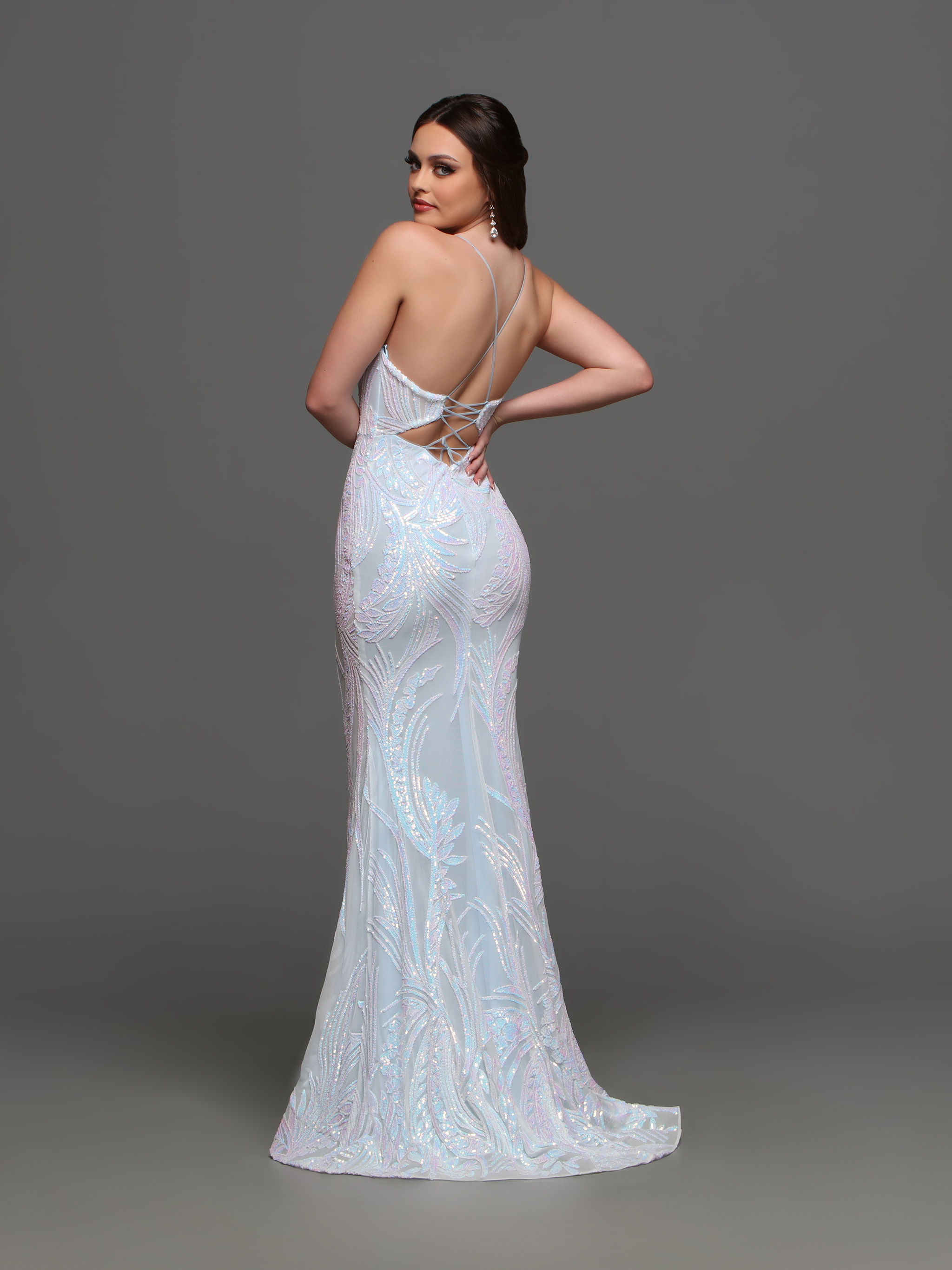 Image showing back view of style #72359