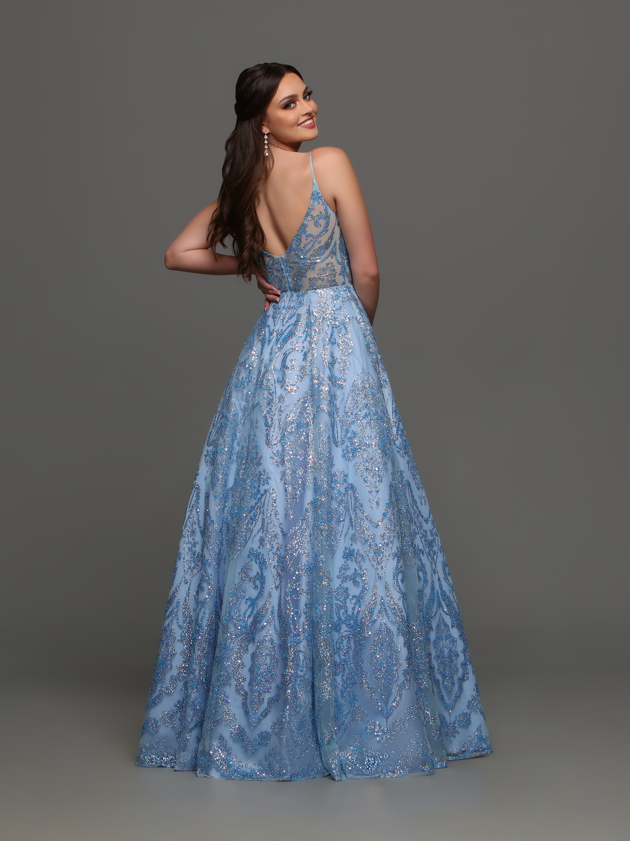 Image showing back view of style #72384