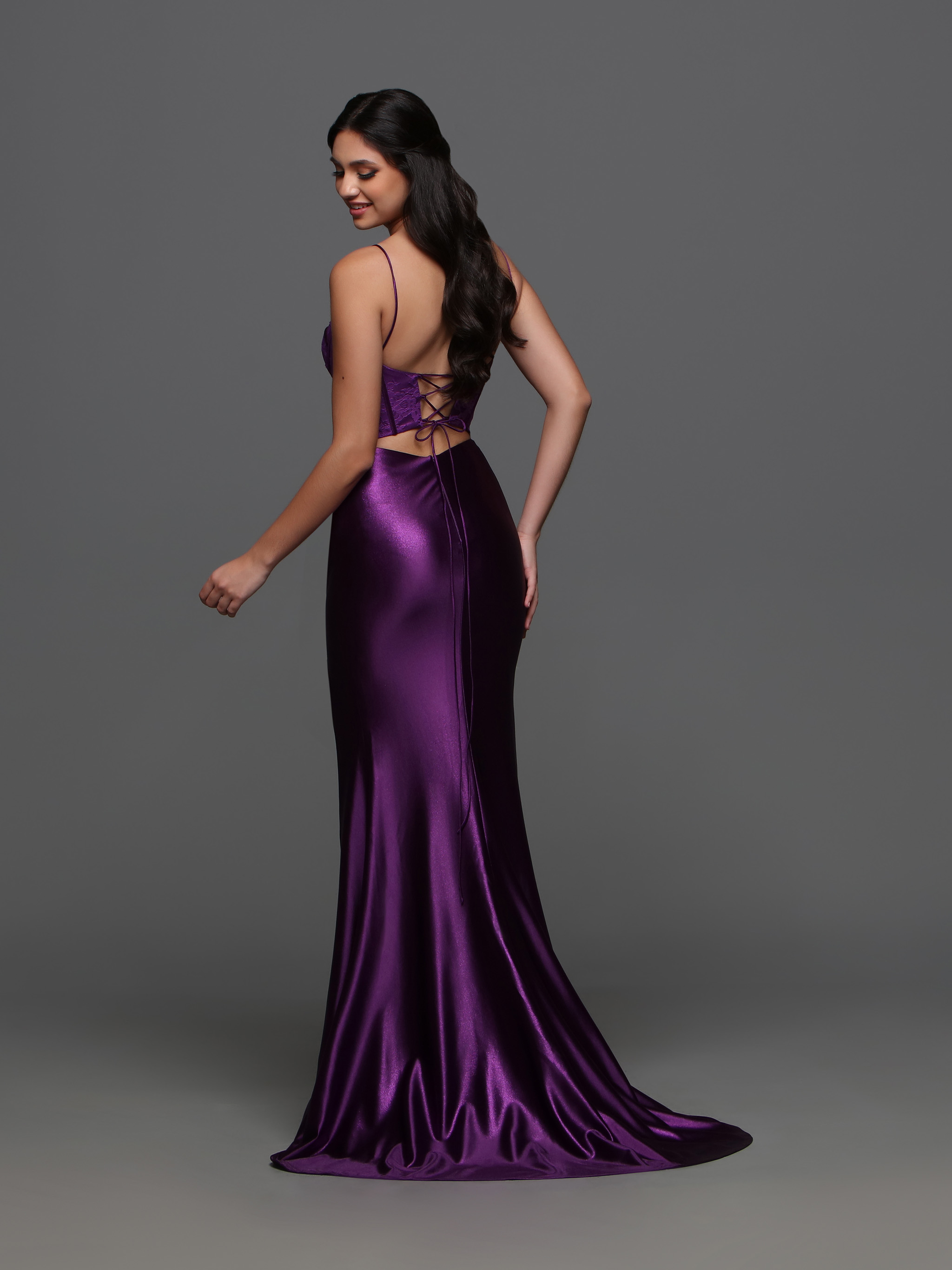 Back view of Style : 72392