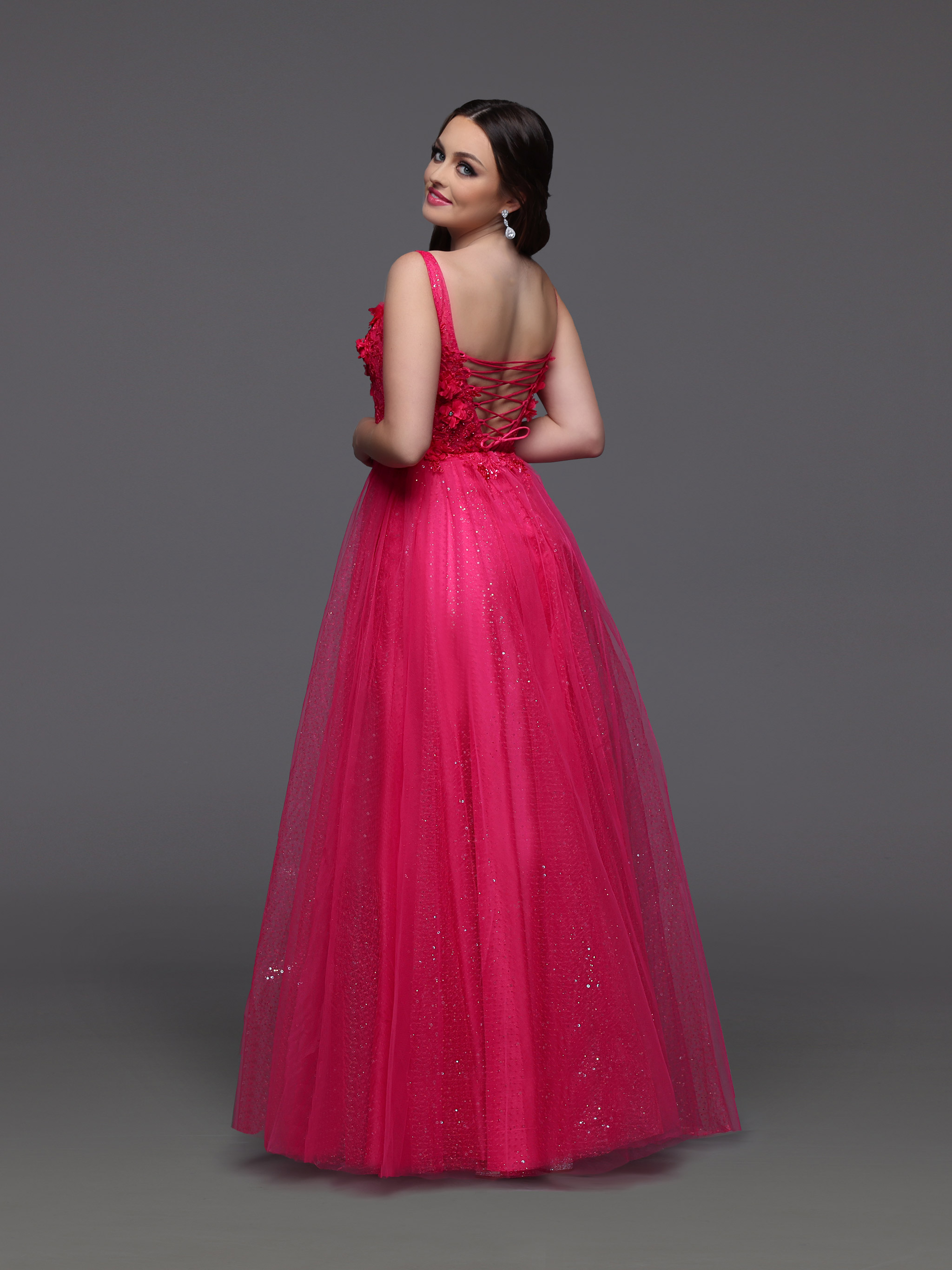 Image showing back view of style #72441