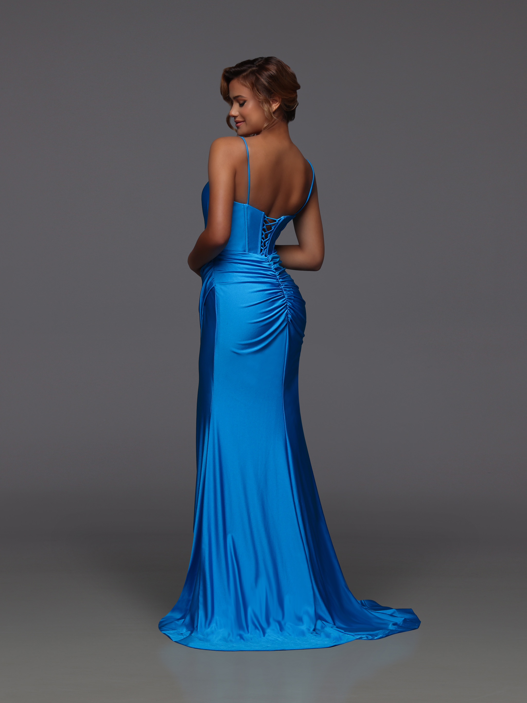 Image showing back view of style #72442