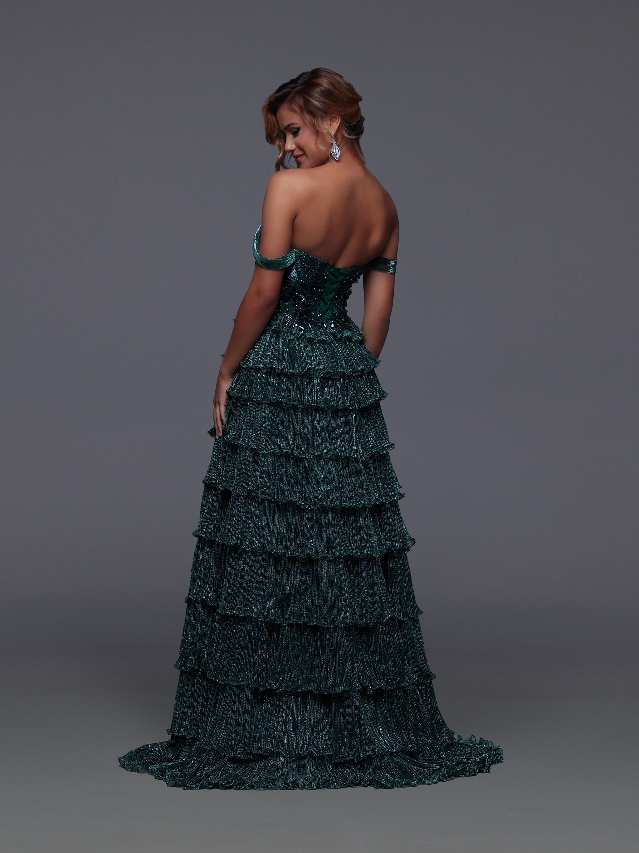 Image showing back view of style #72457