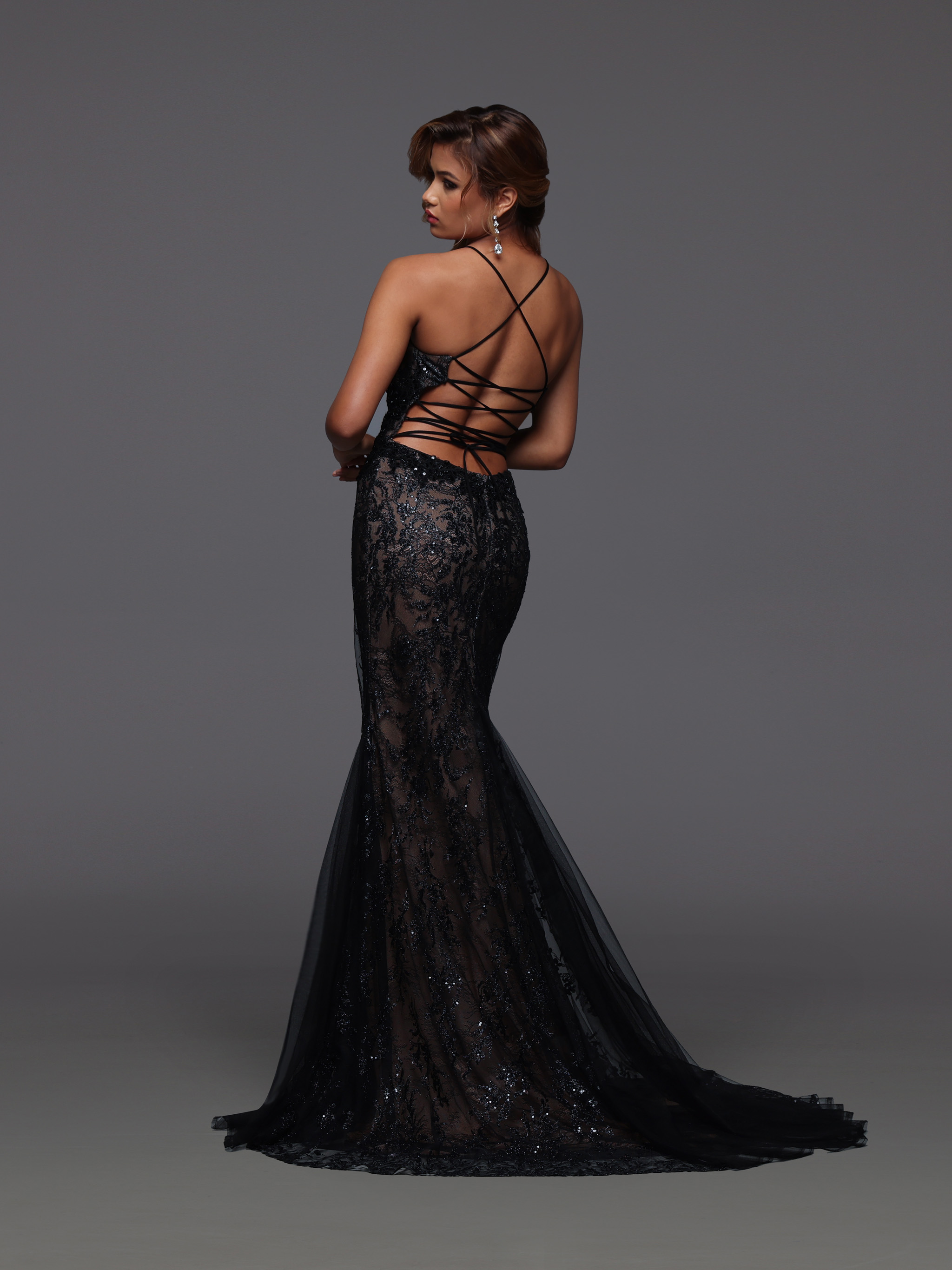 Image showing back view of style #72505