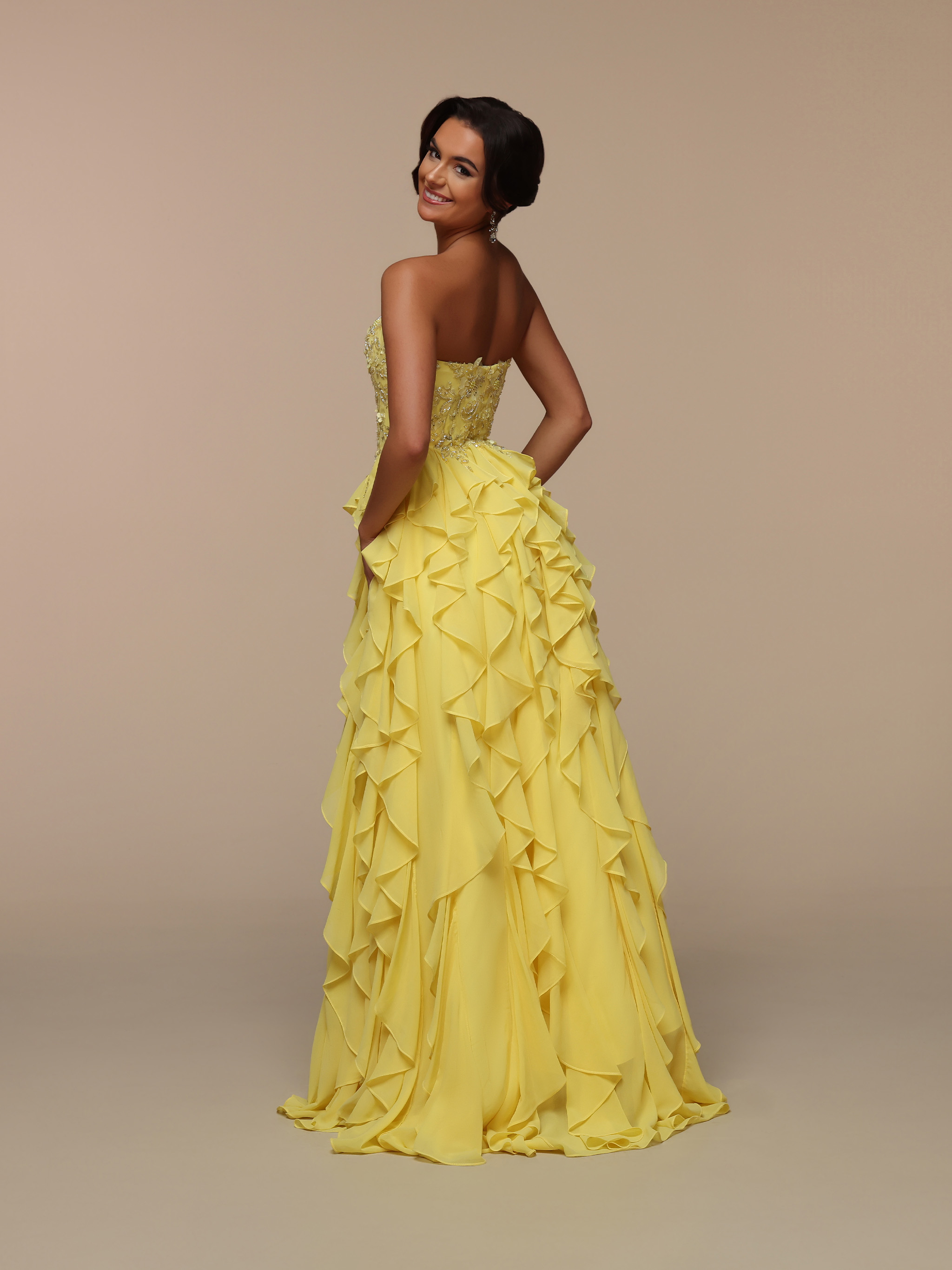 Image showing back view of style #72638