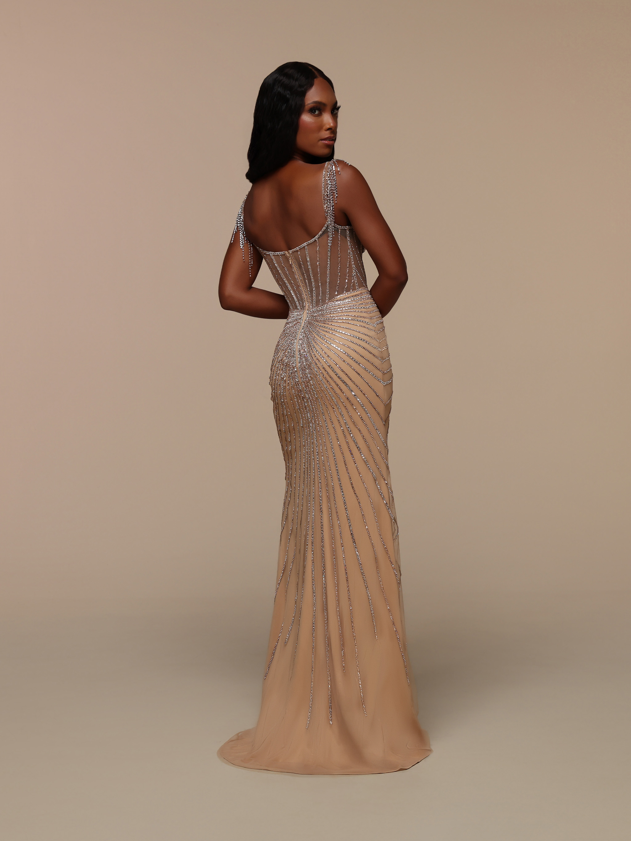 Image showing back view of style #72639