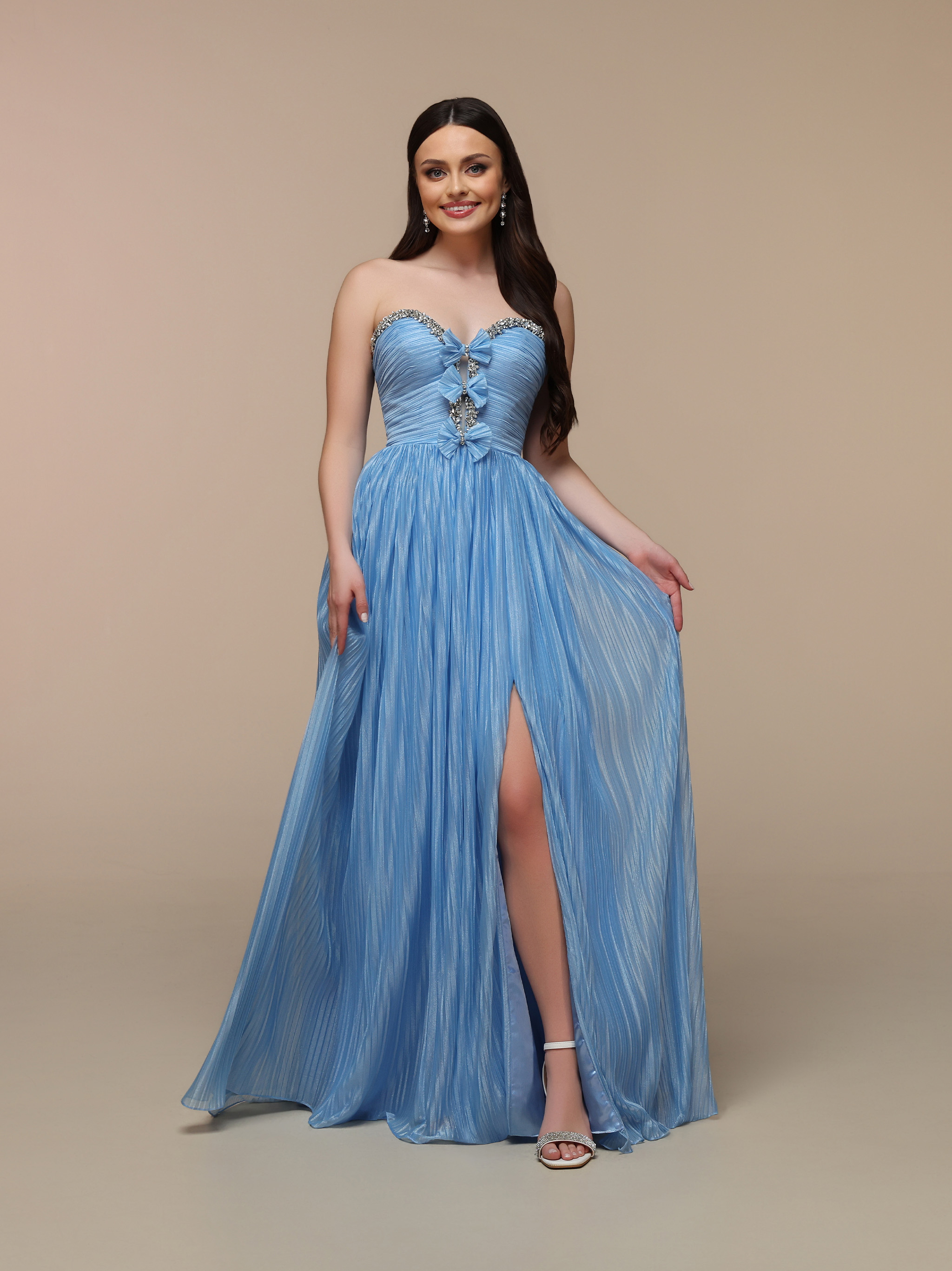 Image showing front view of style #72653