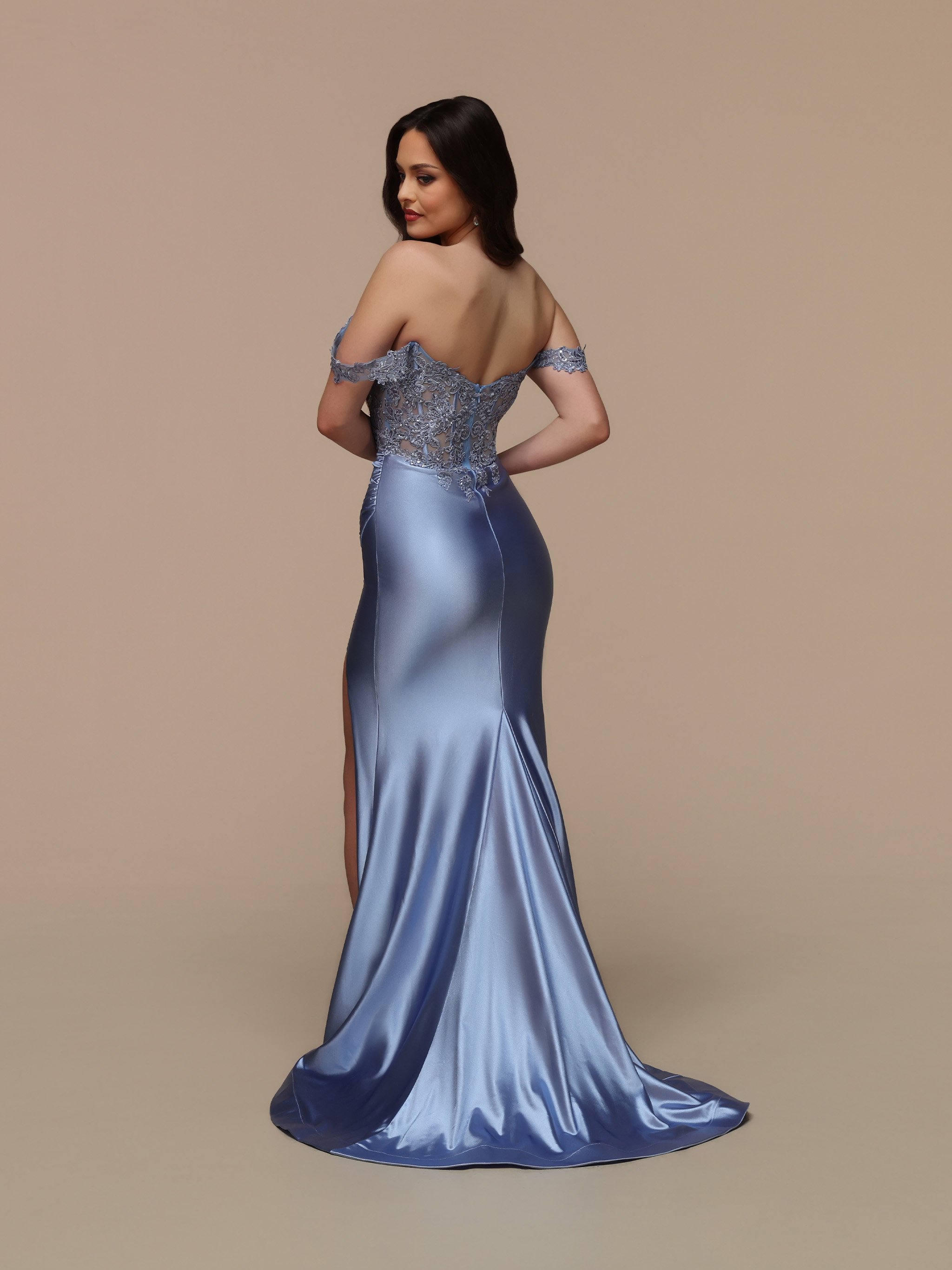 Image showing back view of style #72677