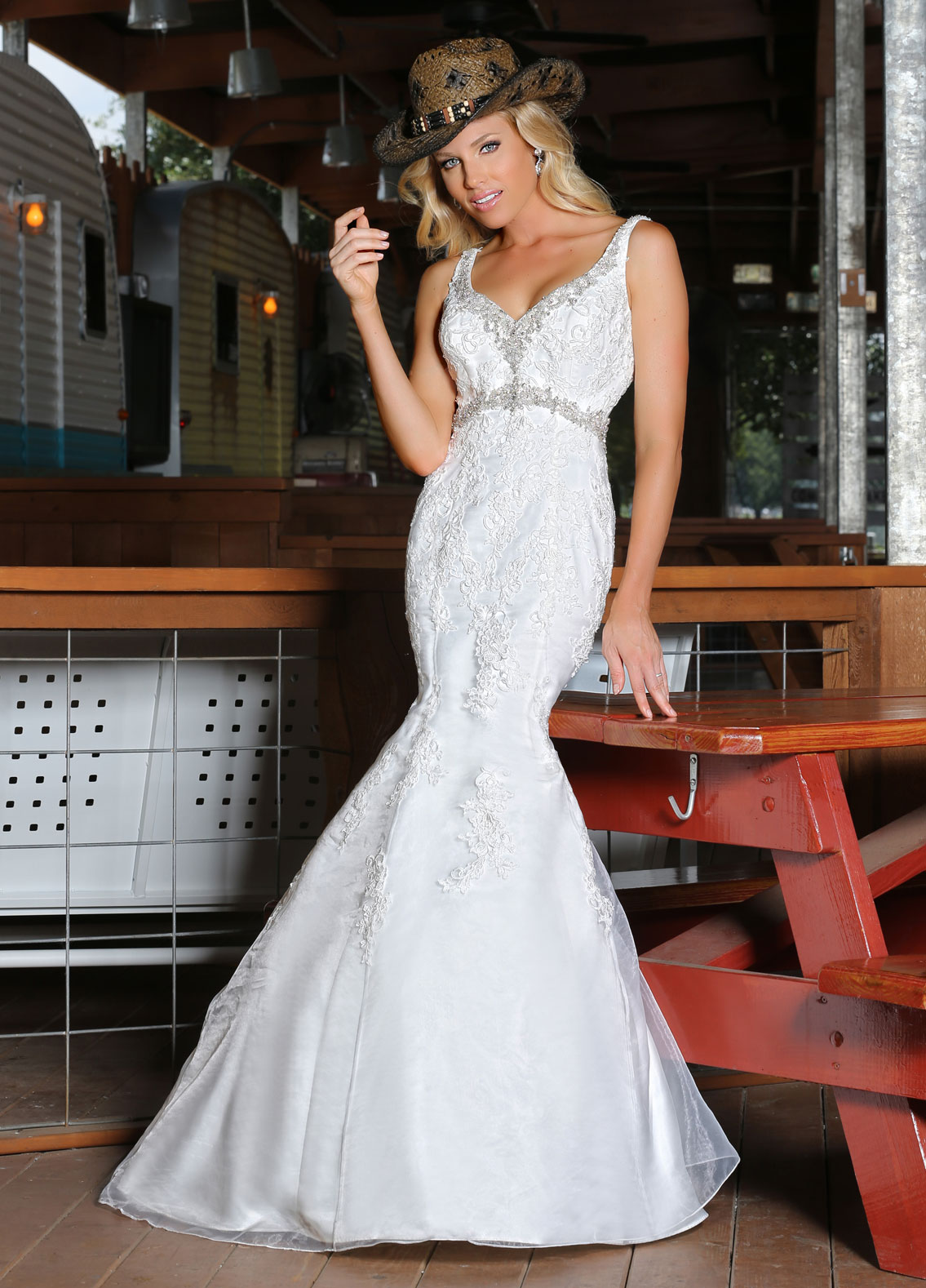 Style #50312 | DaVinci Wedding Dresses